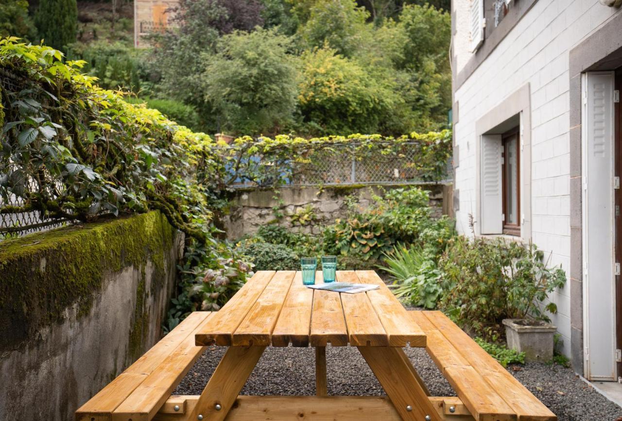 L'Ekrin Des Bains Appartement La Bourboule Buitenkant foto